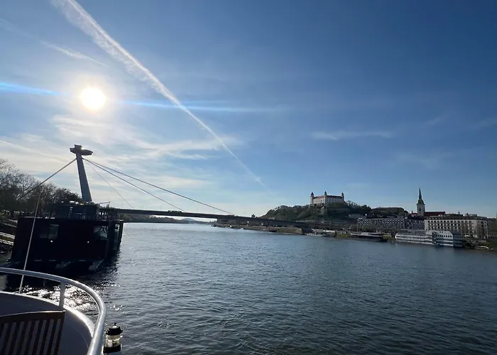 Executive Free Street Parking